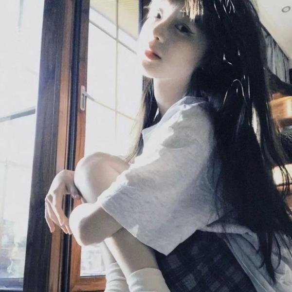 三月小姐